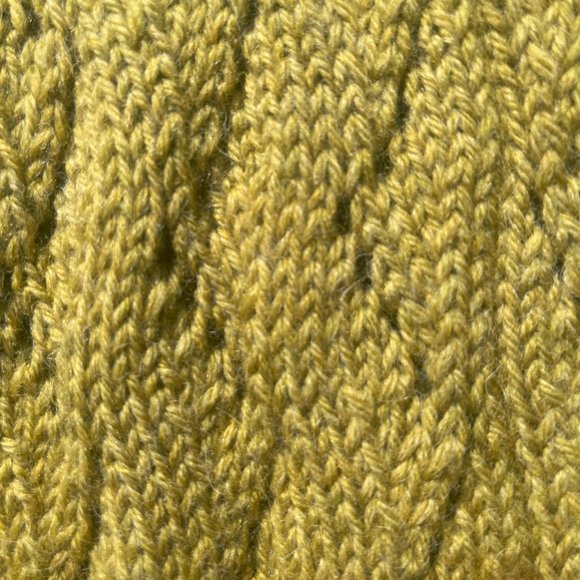 Hand Knit Sweater vest - Picture 3 of 5